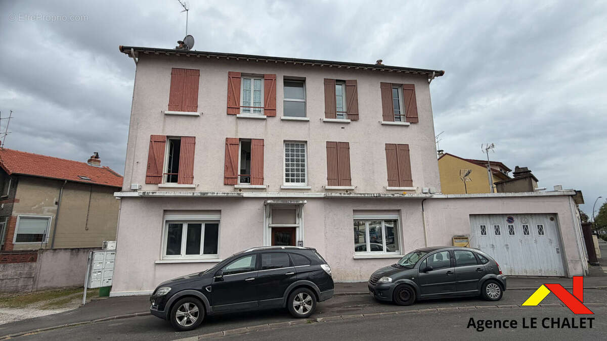 Appartement à VILLENEUVE-LE-ROI