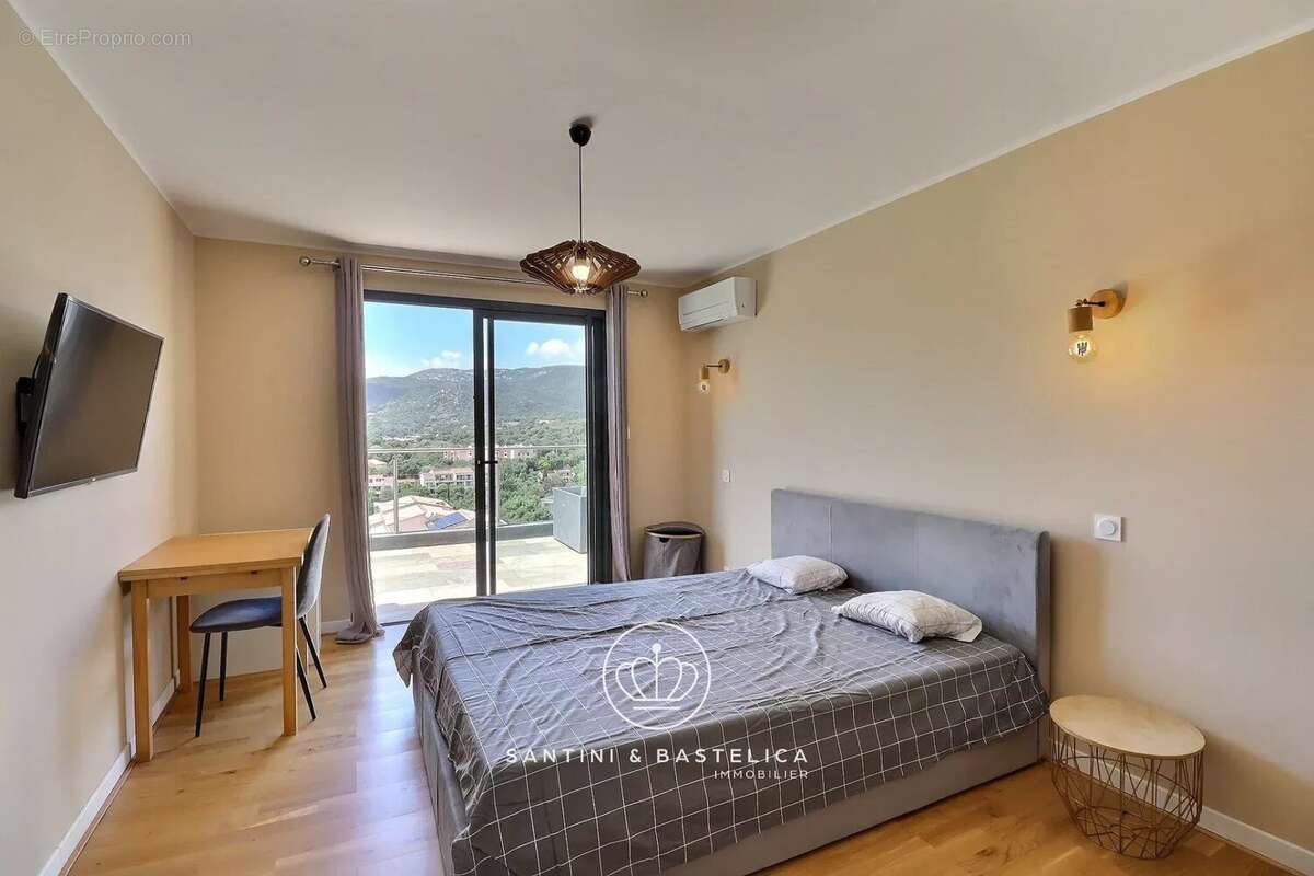 Villa contemporaine avec piscine et dépendance à Pietralba – Ajaccio - photo 14