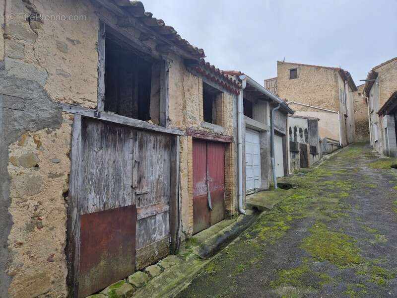 Commerce à CASTELNAUDARY