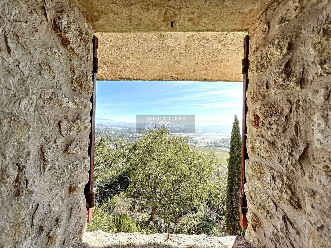 Maison à GORDES