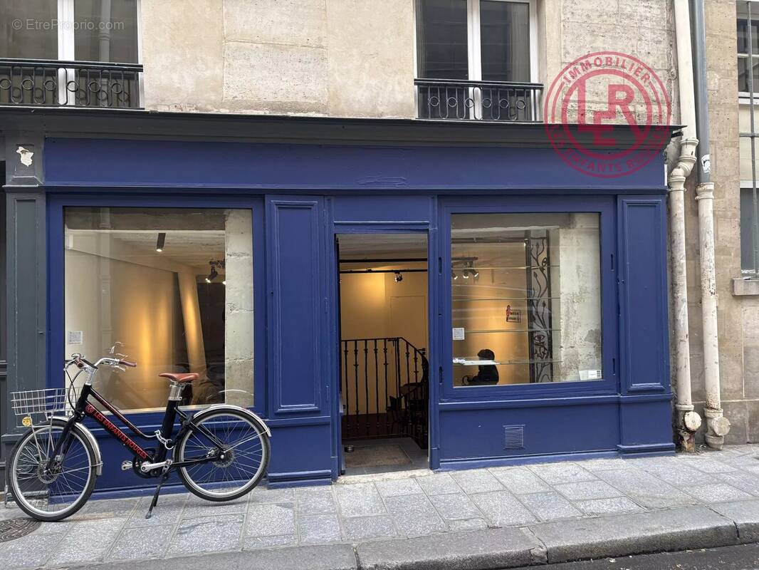 Commerce à PARIS-4E