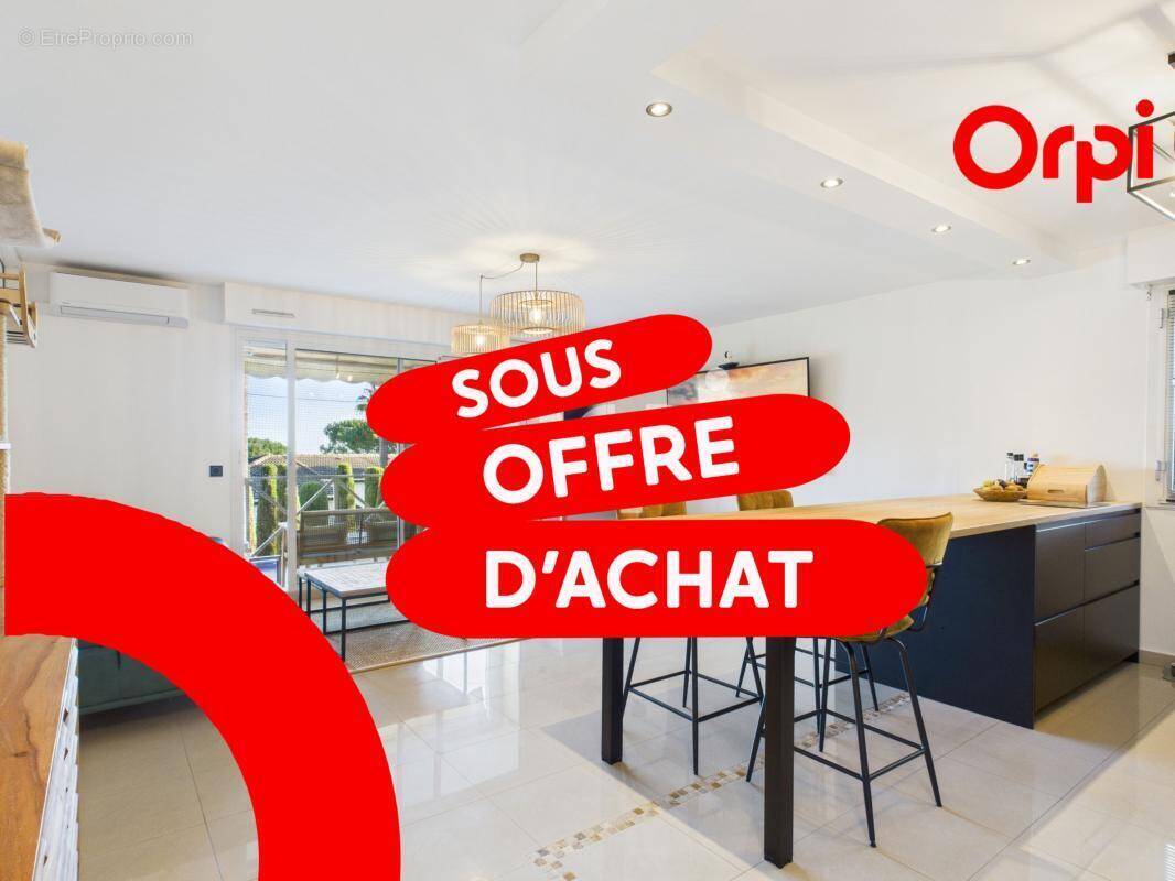 Appartement à MANDELIEU-LA-NAPOULE