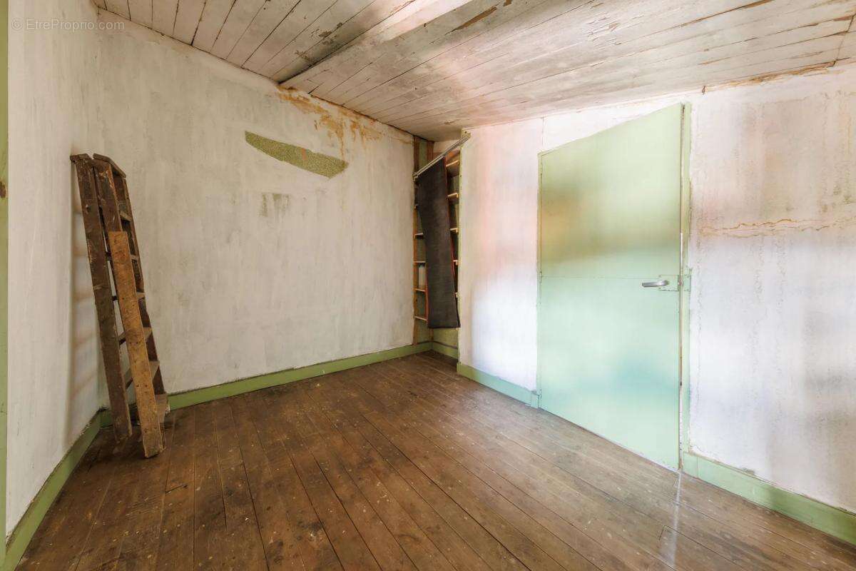 Maison de 4 pièces de 60 m² à Langeac - photo 7