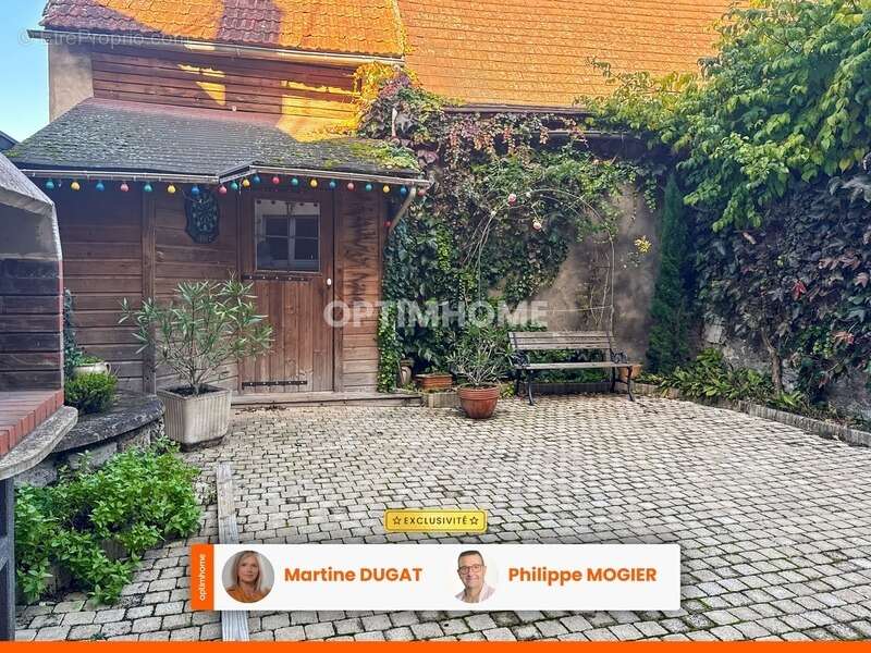 Maison à SAINT-GERAND-LE-PUY
