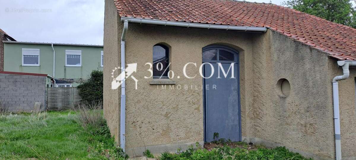 Maison à NEUVE-CHAPELLE