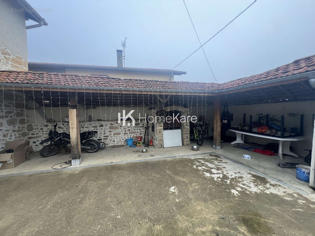 Maison à FRANQUEVIELLE