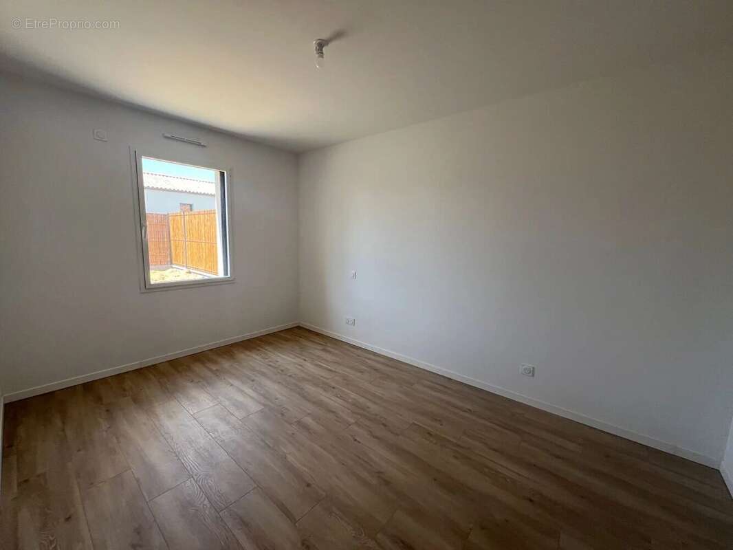 Maison à SAINT-HILAIRE-LA-FORET