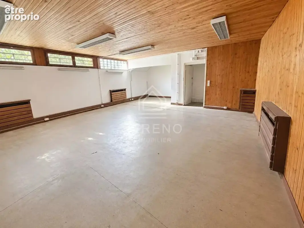 Commerce 126 m² à vendre à Montreuil (93100) - photo 2