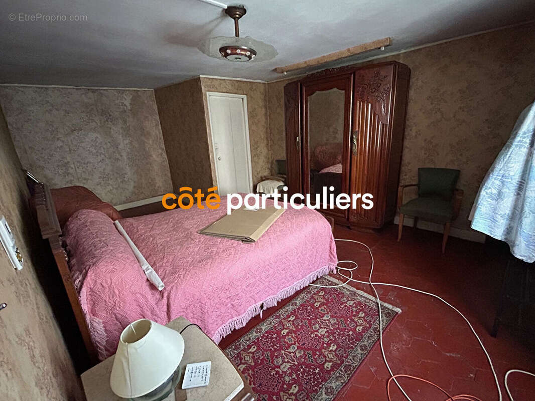 Appartement à VILLENEUVE-LE-ROI