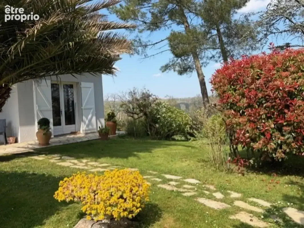 AIGNAN(32) : ELEGANTE MAISON TRADITIONNELLE  des années 80, SANS TRAVAUX, 150m2 habitables, bien située à AIGNAN, sur 2.000m2, l - photo 20