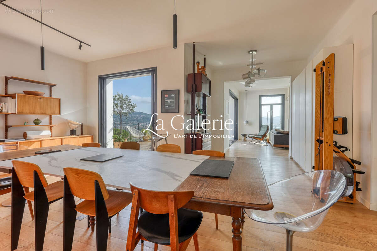 Maison 175 m² à Hyeres  - photo 5