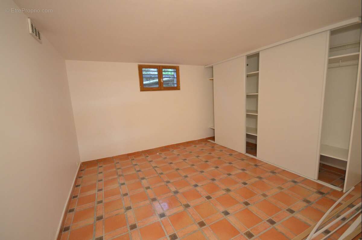 Maison à MEZY-SUR-SEINE