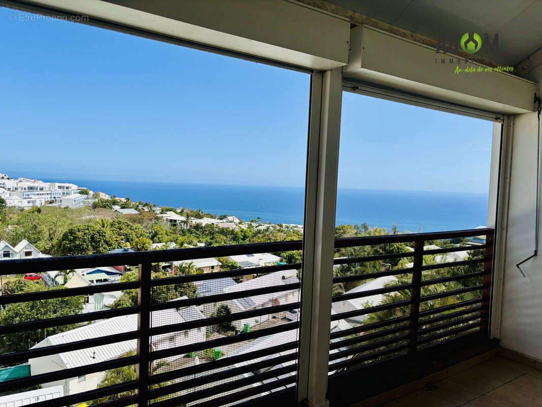 Appartement à LES AVIRONS