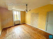 Maison à PONT-D'OUILLY