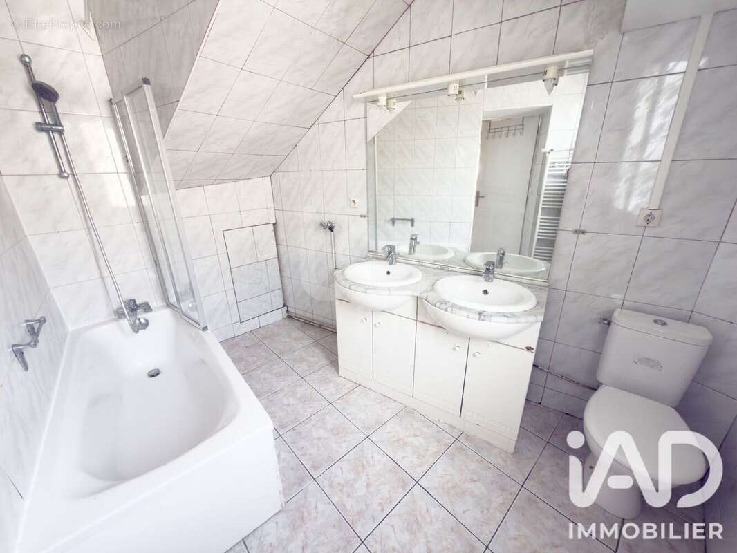 Maison 104 m² à Bethisy-Saint-Martin  - photo 7