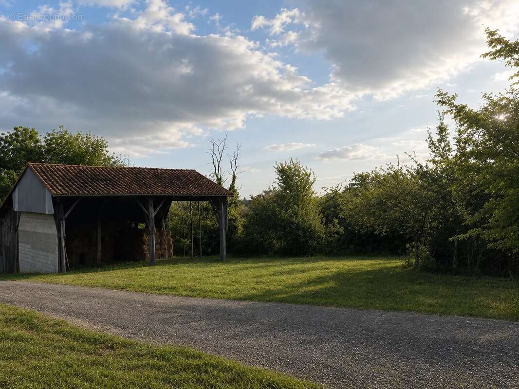 Maison à LE PIN-MURELET