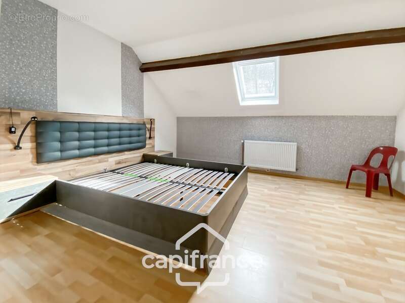 Maison à CUISEAUX