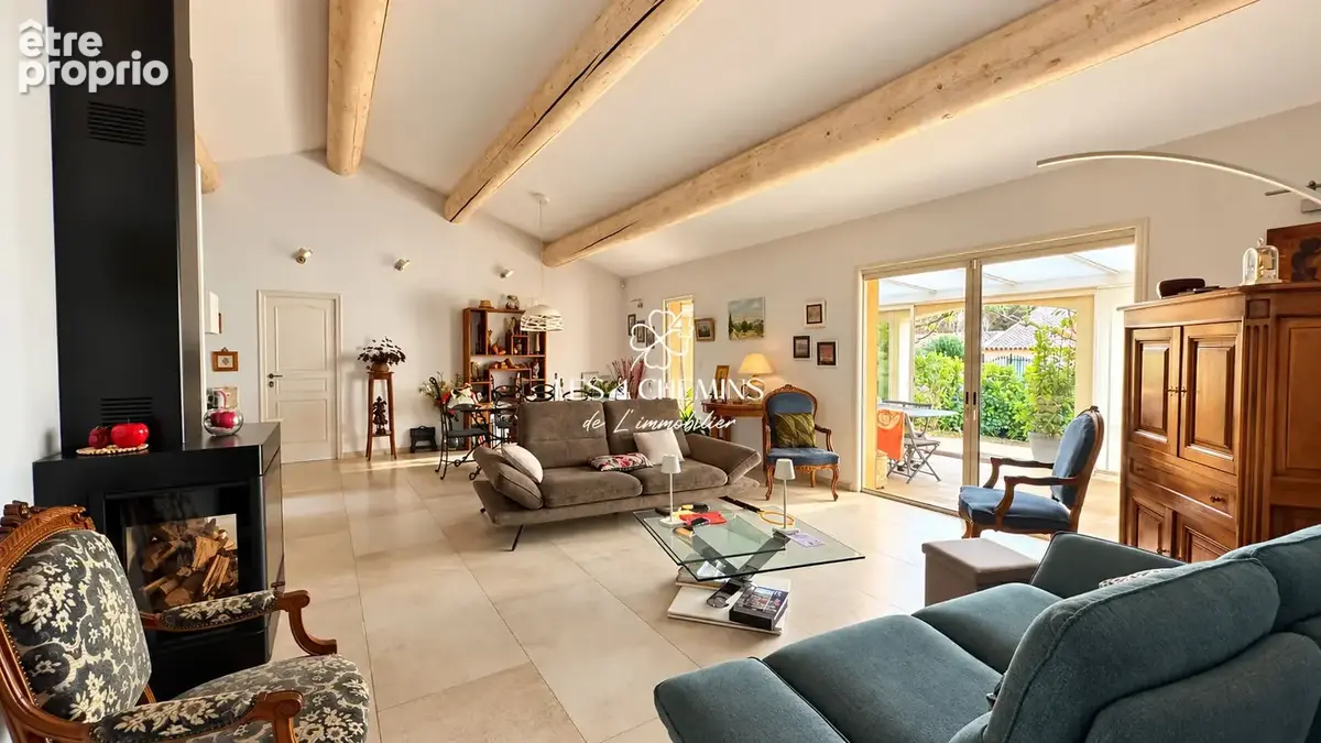 Maison à vendre 5 pièces de 137m2 + véranda sur parcelle de 1200 m2 avec piscine - photo 3