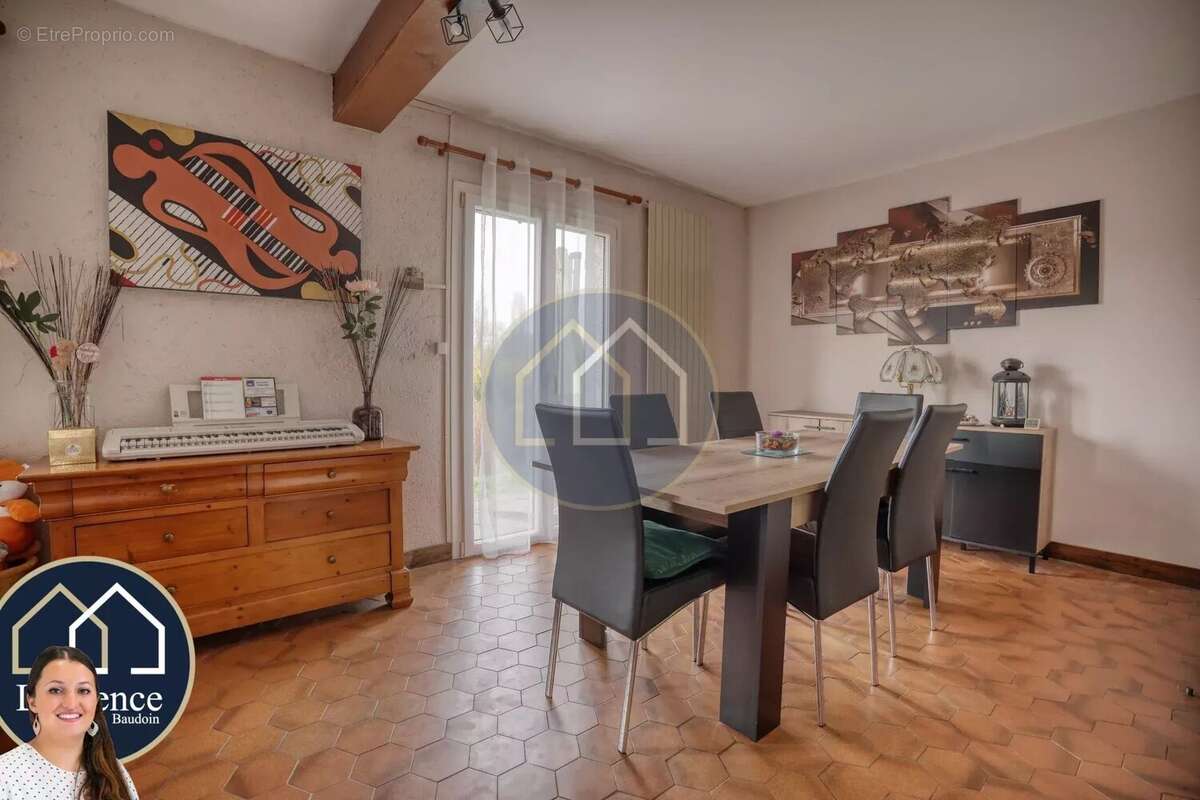 Maison à NOGENT-LE-ROI