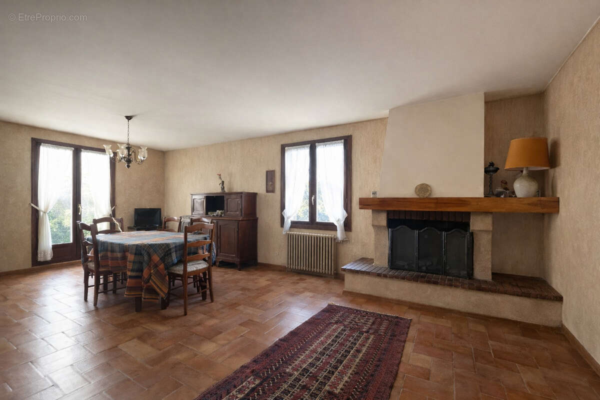 IA piece de vie - Maison à BRUNOY