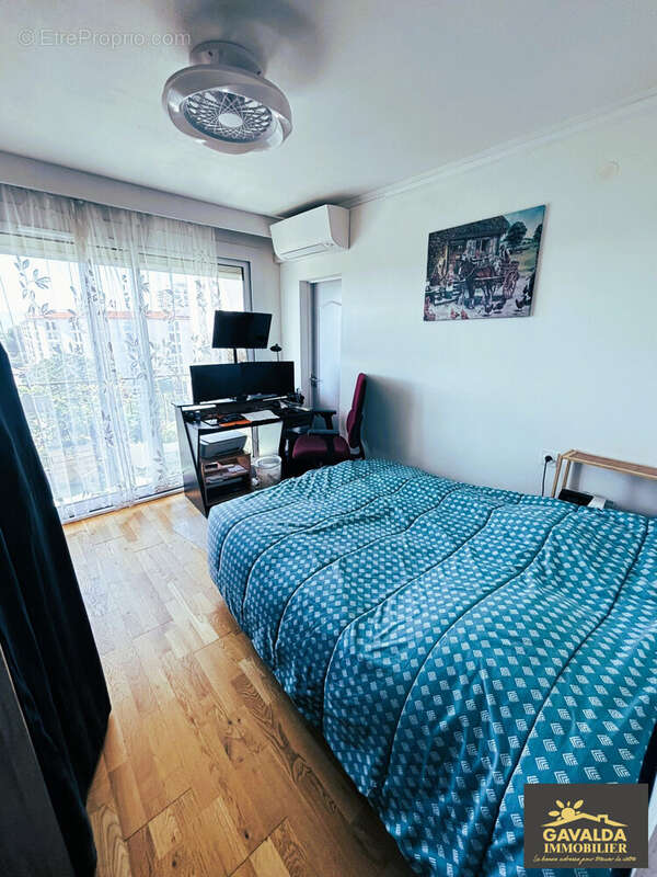 Chambre 1 - Appartement à PERPIGNAN