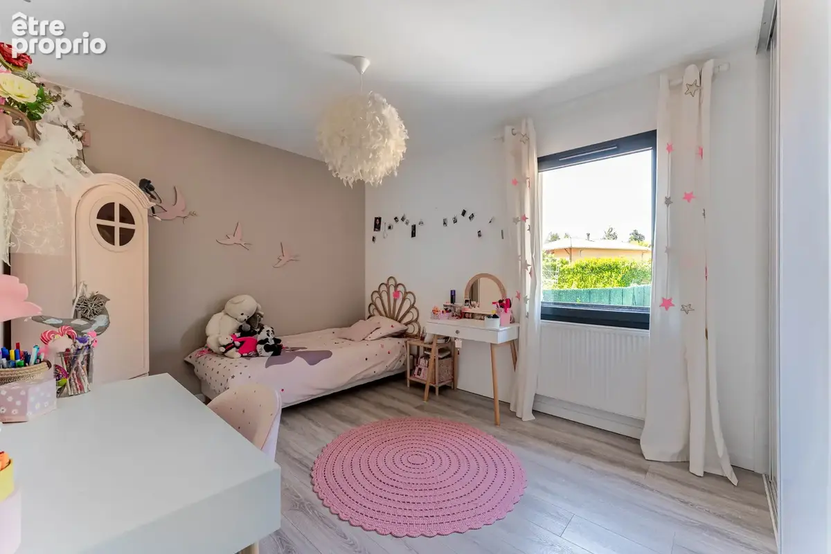 Maison individuelle contemporaine de 141m2 avec garage de 27m2. - photo 15