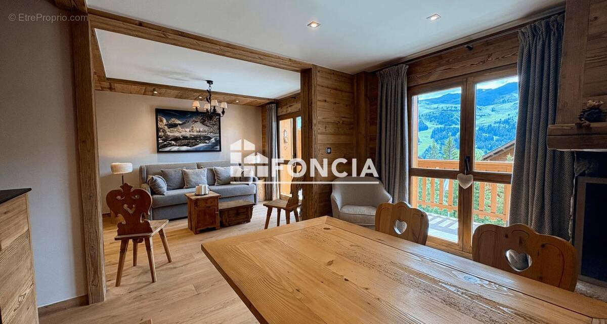 Appartement à LES ALLUES