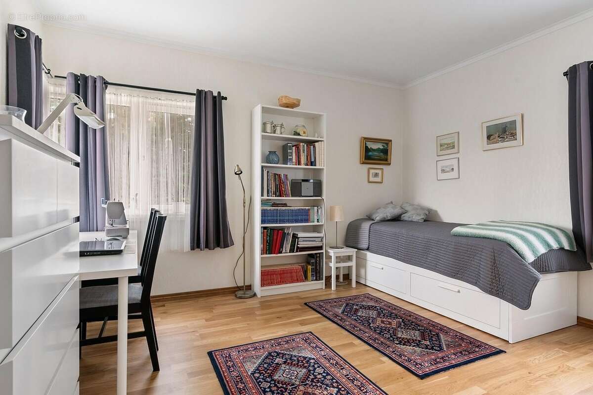 Appartement à PUTEAUX