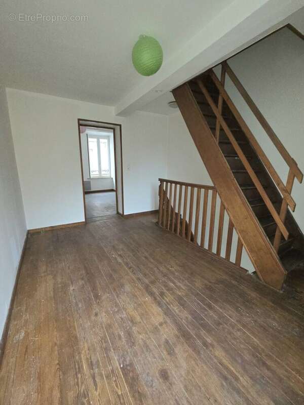 Maison 80 m² à Landrecies  - photo 4