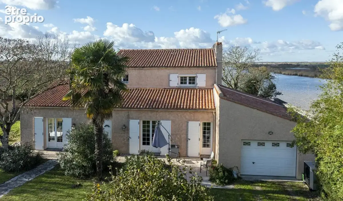 Maison 187 m² à Echillais  - photo 2