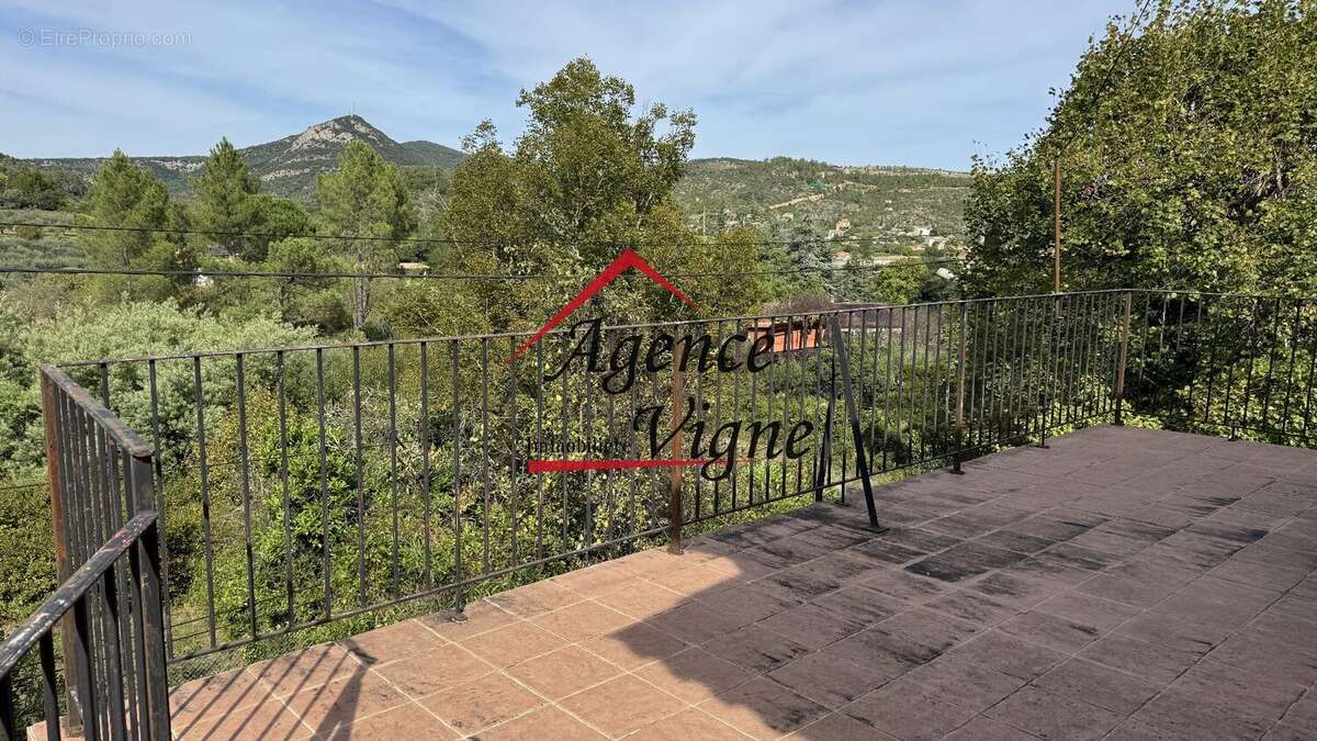 Maison à SAINT-AMBROIX