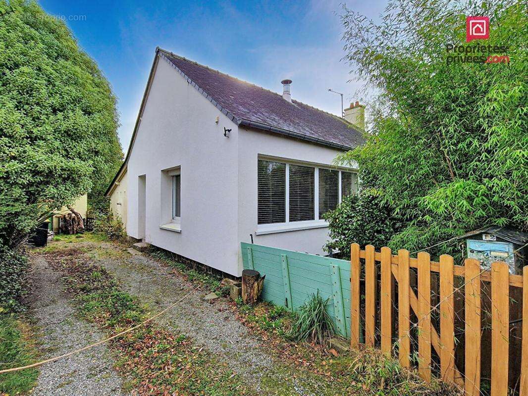 Maison à PLOUGONVEN