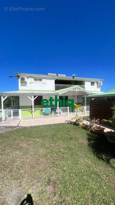 Appartement à SAINTE-ANNE