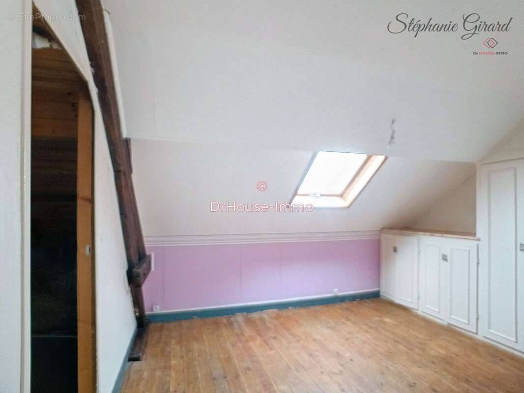 Maison à NEUVILLE-AUX-BOIS