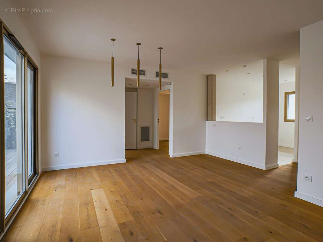 Maison à LUNEL-VIEL