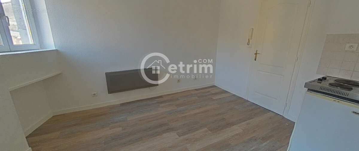 Maison à VEYRE-MONTON