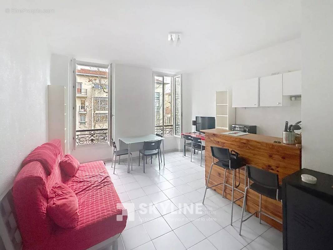Appartement à MARSEILLE-5E