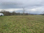 Terrain à SAINT-AULAIRE