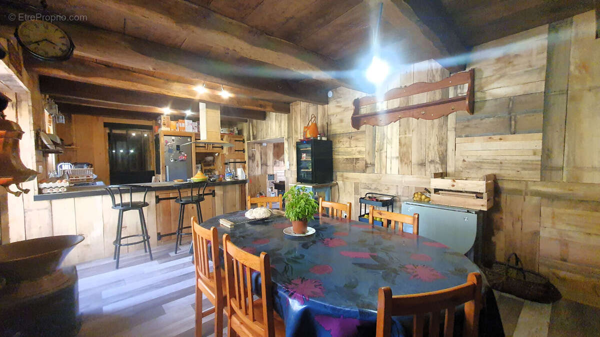 Ancien corps de ferme rénové  au calme avec 1,7 hectare - photo 19