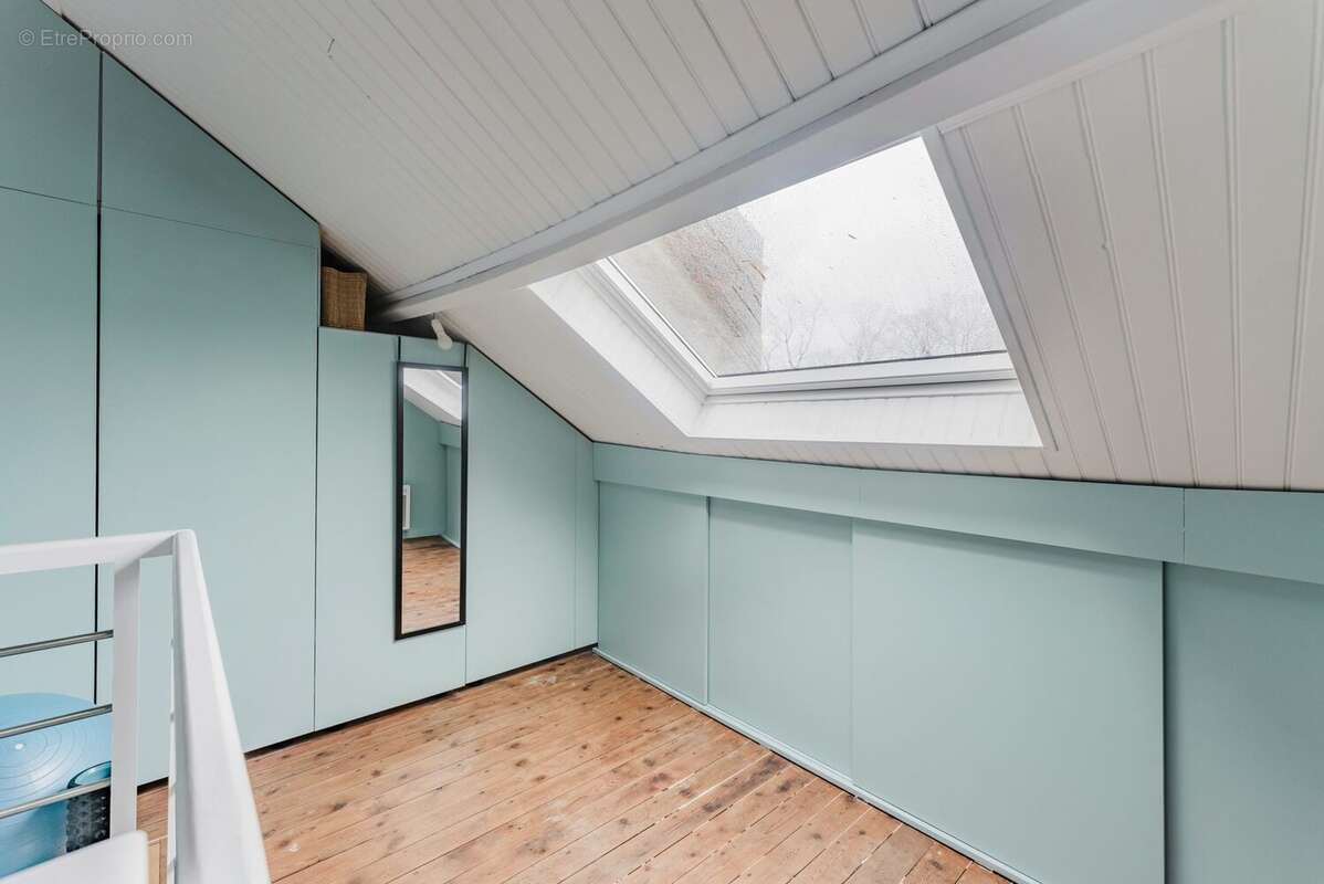 Bureau - Maison à VILLENEUVE-D'ASCQ