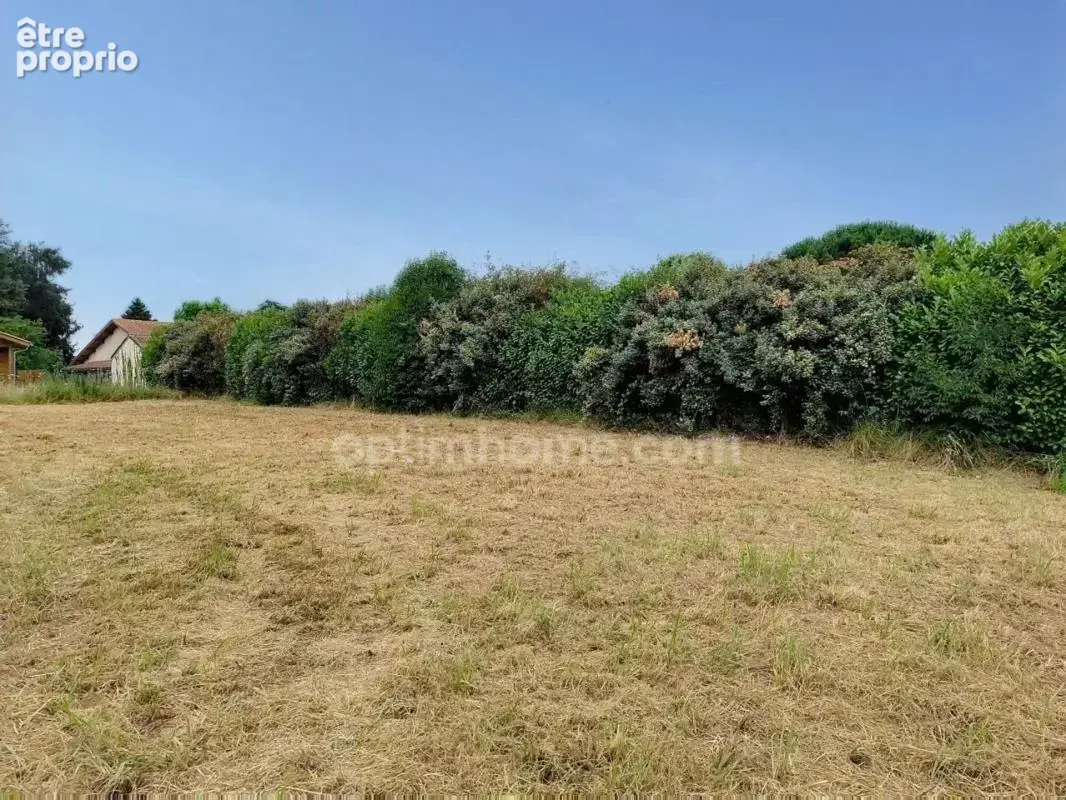 Photo Terrain à Saint-Lon-Les-Mines au prix de 89 000€