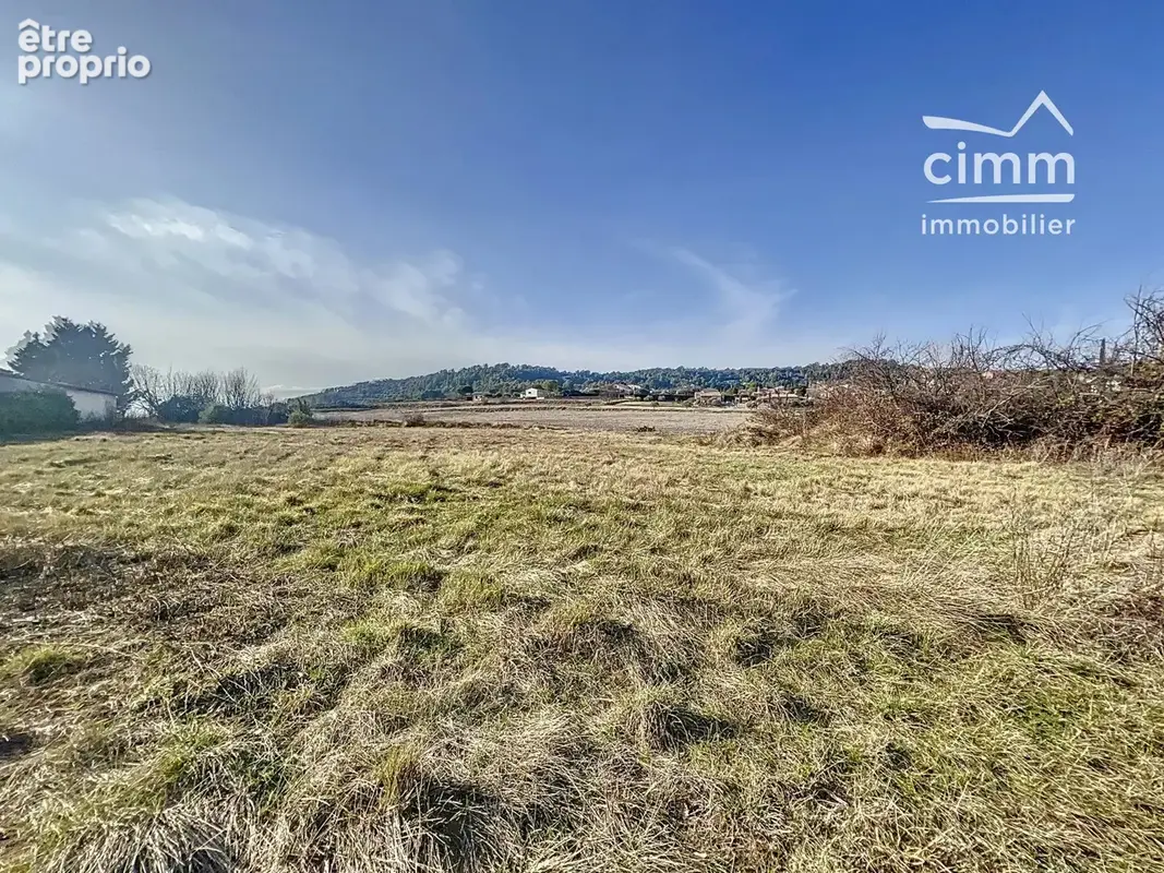 Photo Terrain à Mormoiron au prix de 235 000€