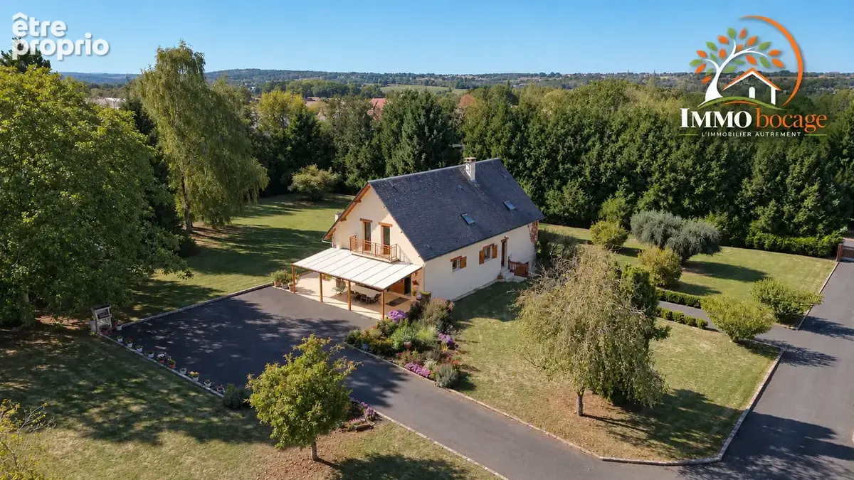 Vastes maison et dépendance sur 9000 m2 de terrain ! - photo 3