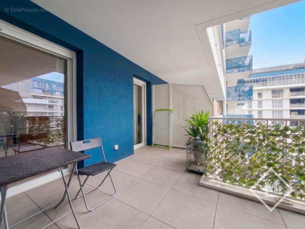Appartement à MARSEILLE-8E