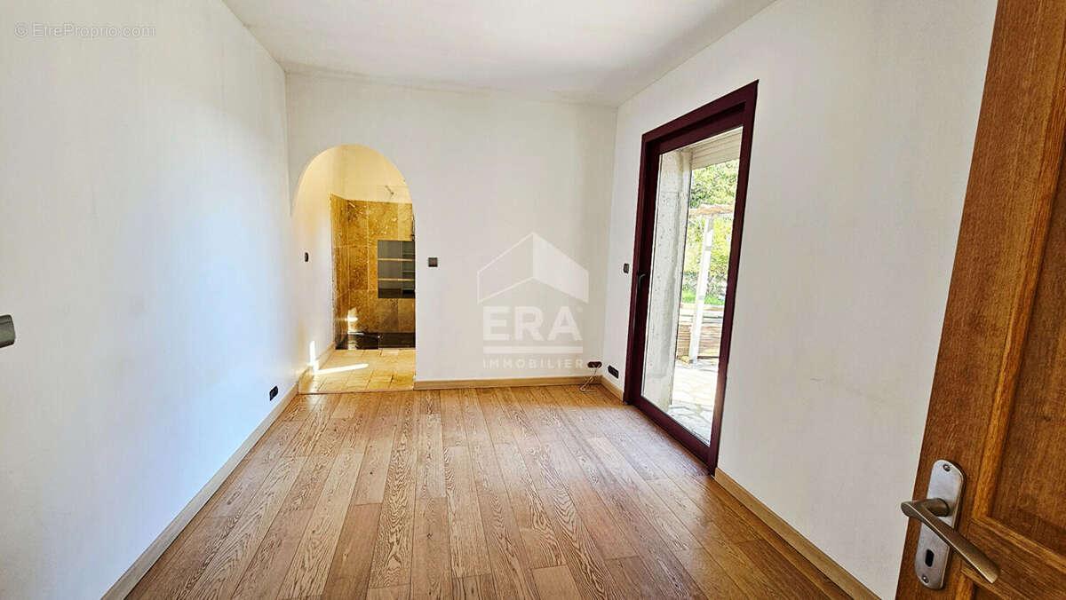 Maison 170m² à tourrettes-sur-loup - photo 6