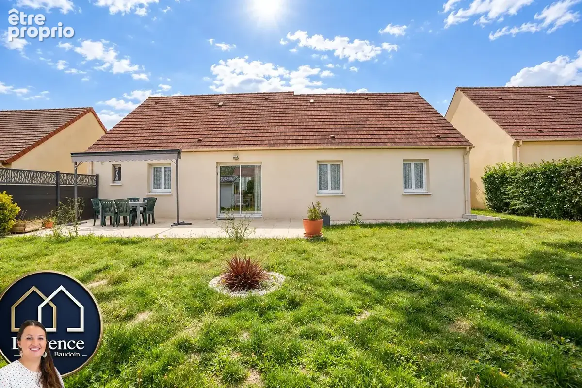 Maison 5 pièces 109 m² à vendre à Nogent-Le-Roi (28210) - photo 2