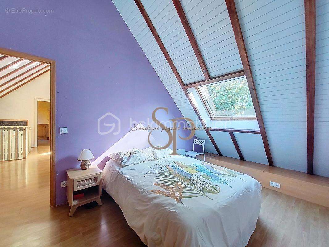 Maison à BAZOCHES-SUR-LE-BETZ