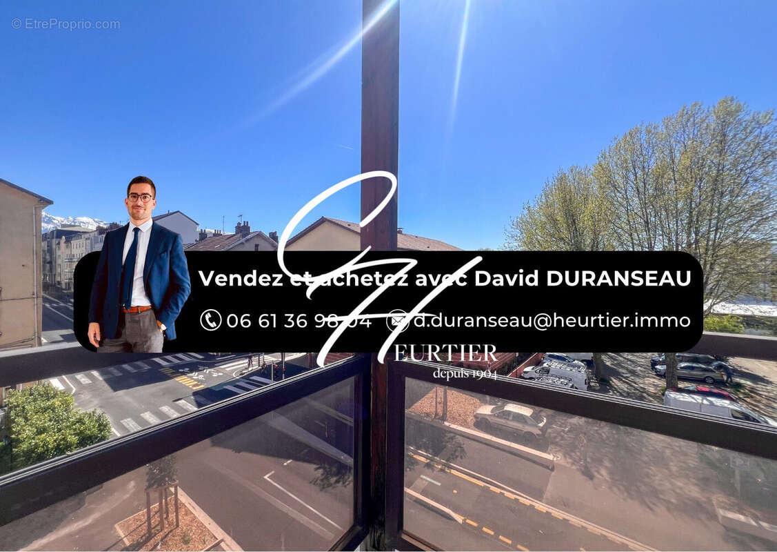 Appartement à FONTAINE