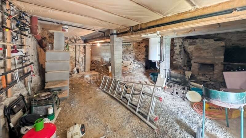 Maison à SAINT-MESMIN