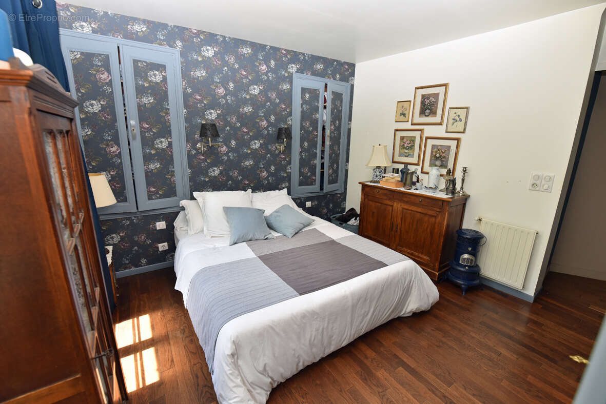 Maison à SAINT-MEEN-LE-GRAND